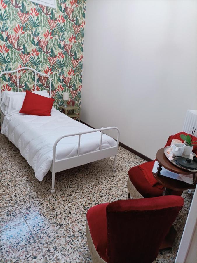 Ca Milene Bed And Breakfast Castellinaldo Exterior photo